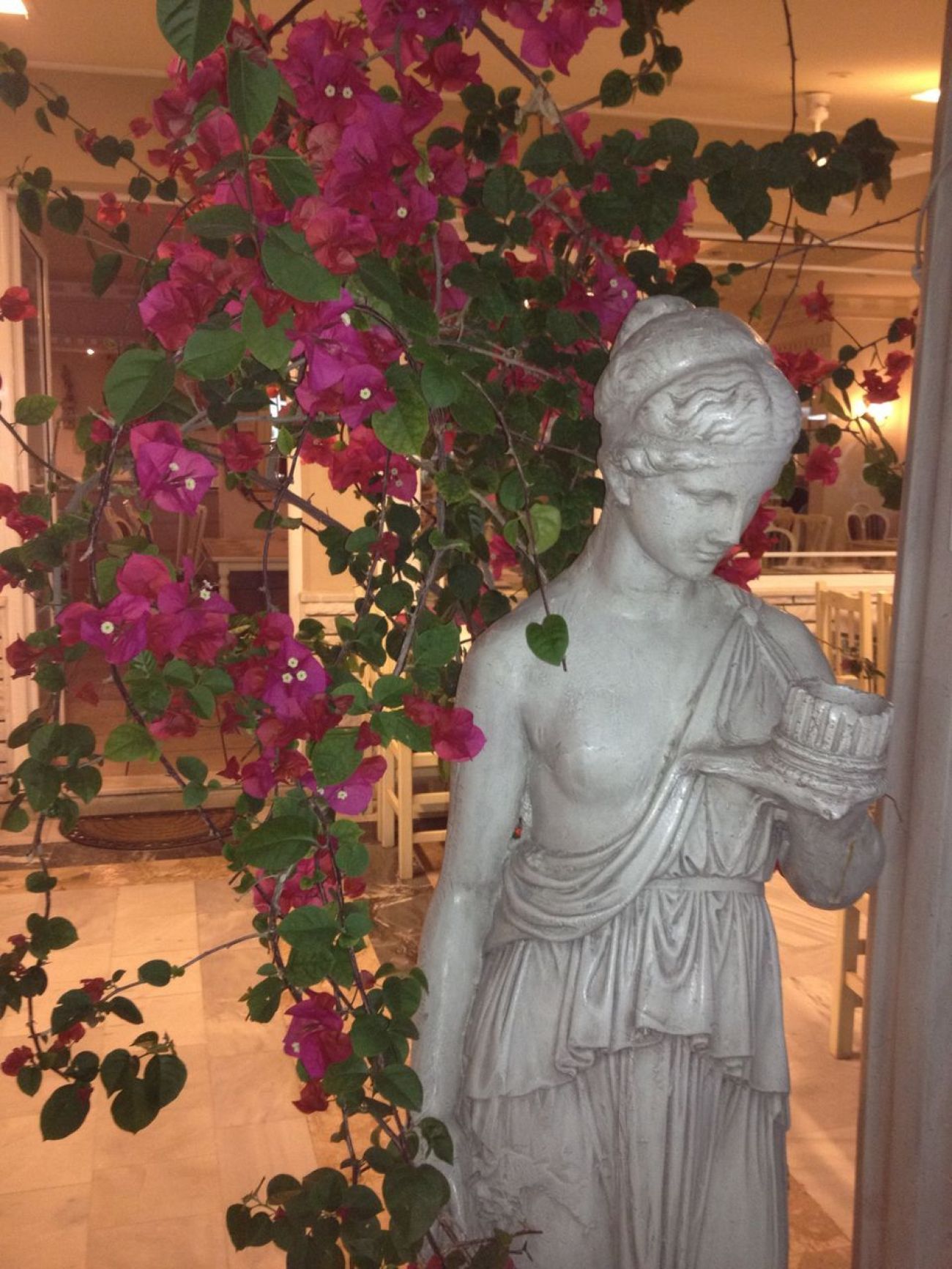 Parthenon Art Hotel 3*