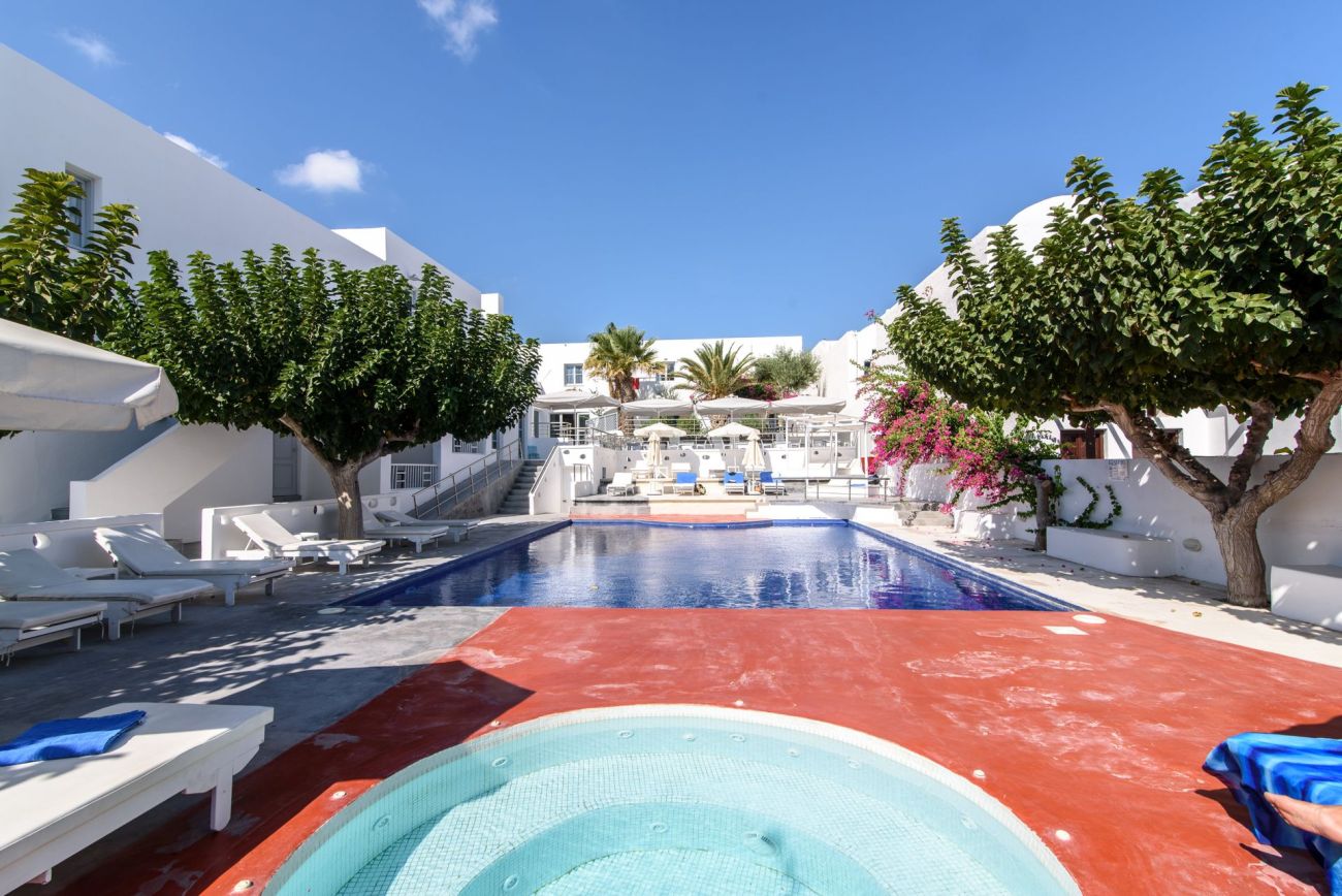 RK Beach Hotel 4*
