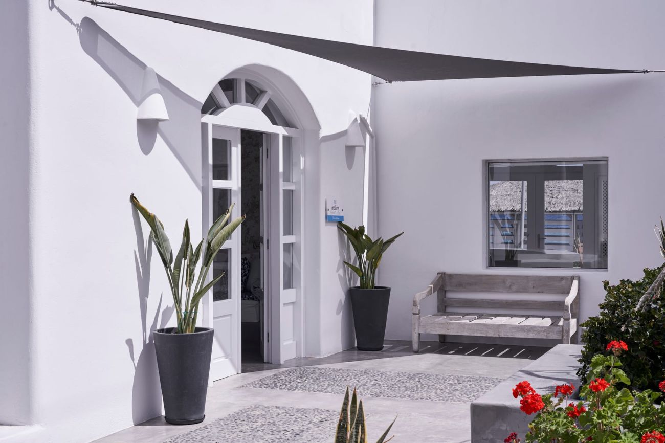 Makris Hotel Santorini 3*