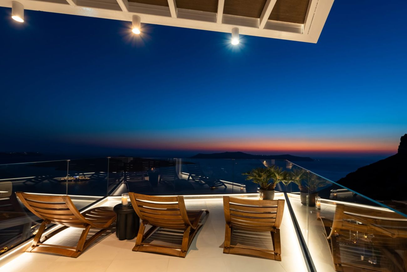 Daydream Luxury Suites Santorini 3*