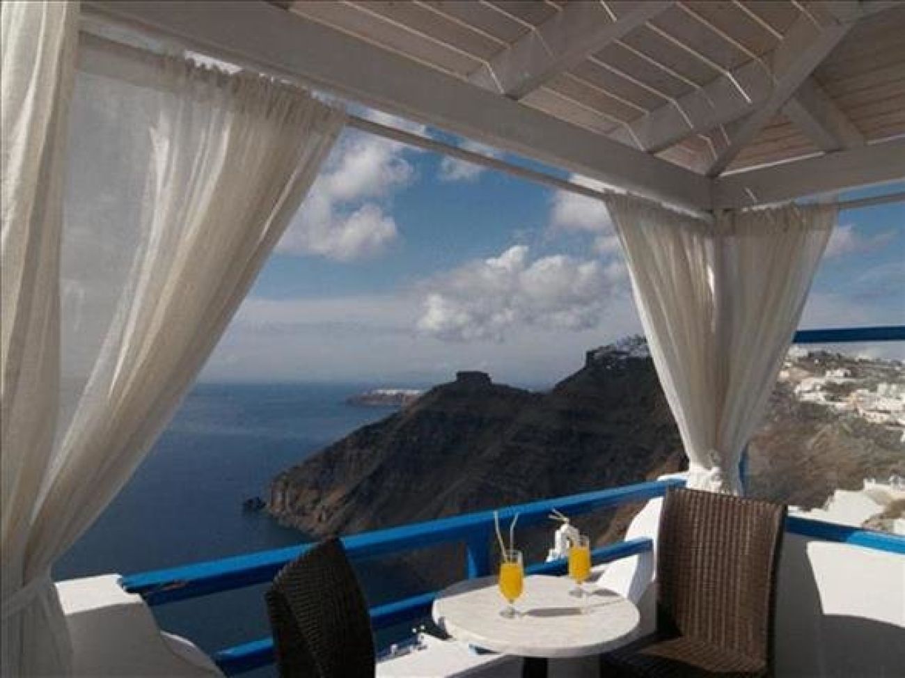Kafieris Apartments - on the Cliff