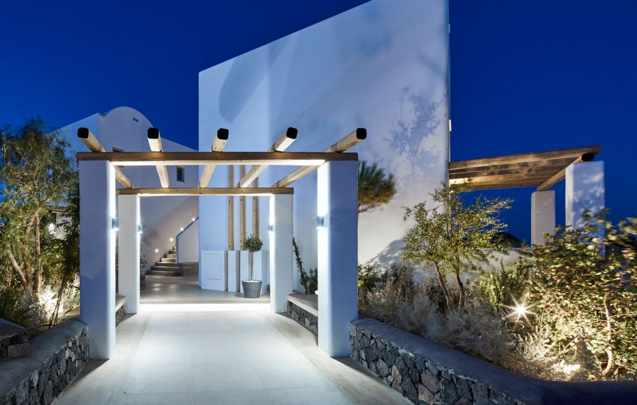 Altera Pars Suites Santorini