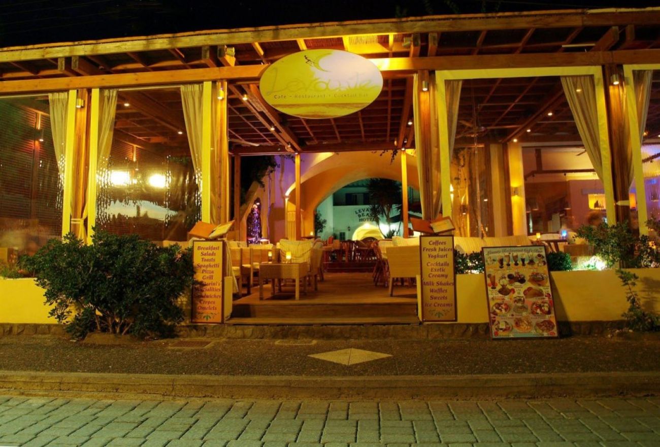 Levante Beach 3*