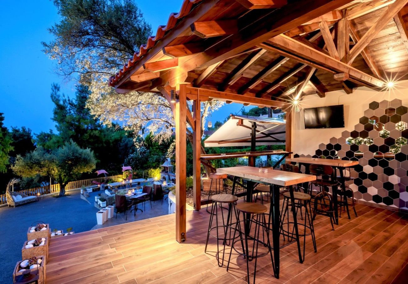 Avatel Eco Lodge Halkidiki 4*