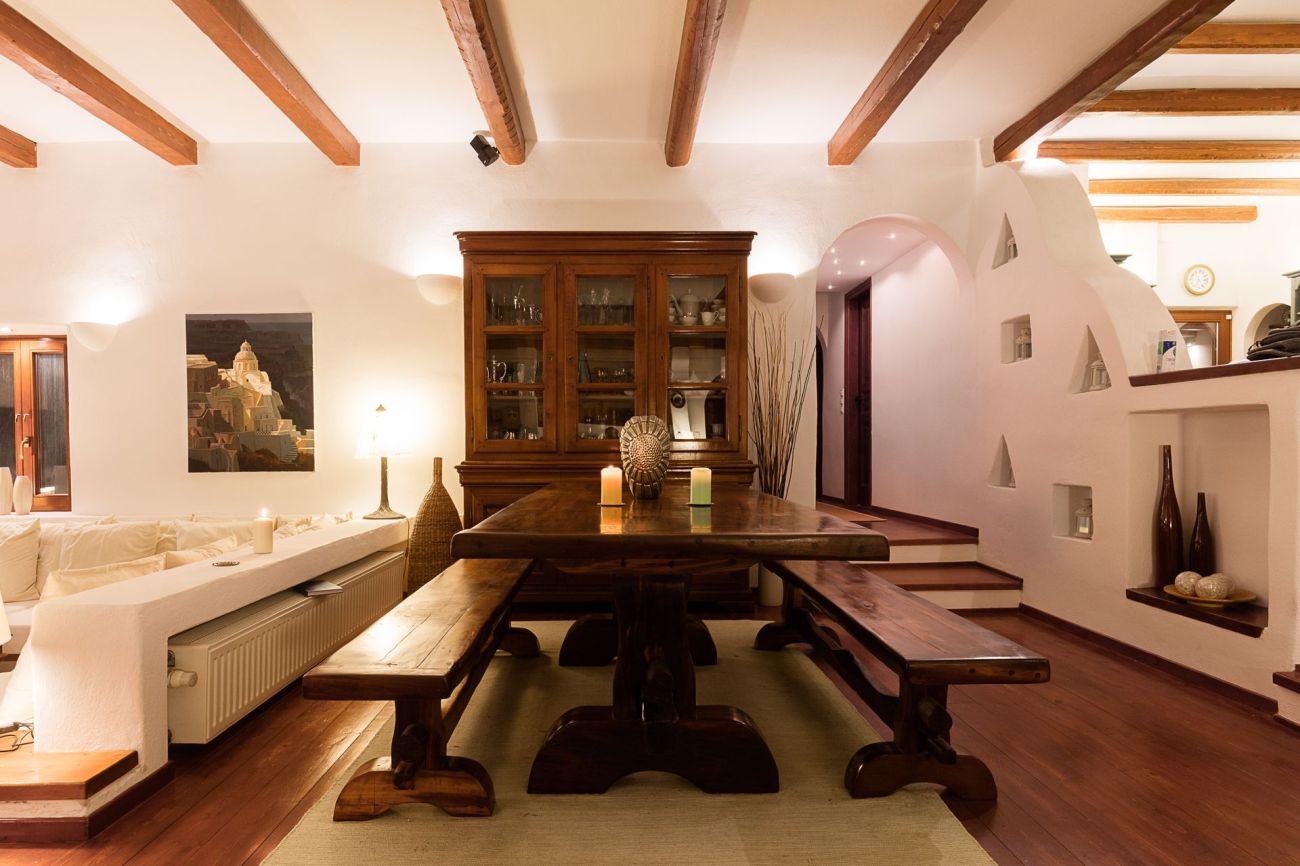 Aquaria Villa Santorini 5*