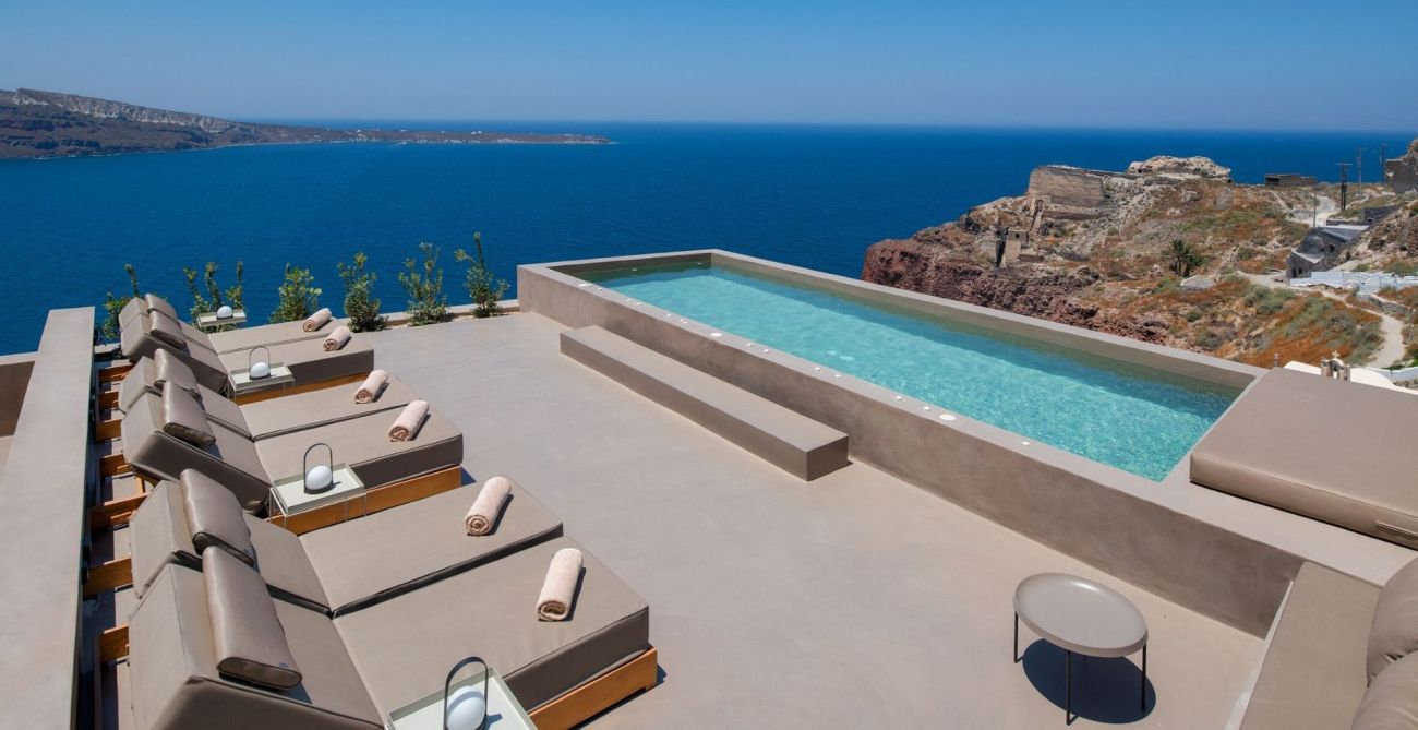 Old Castle Oia 4*