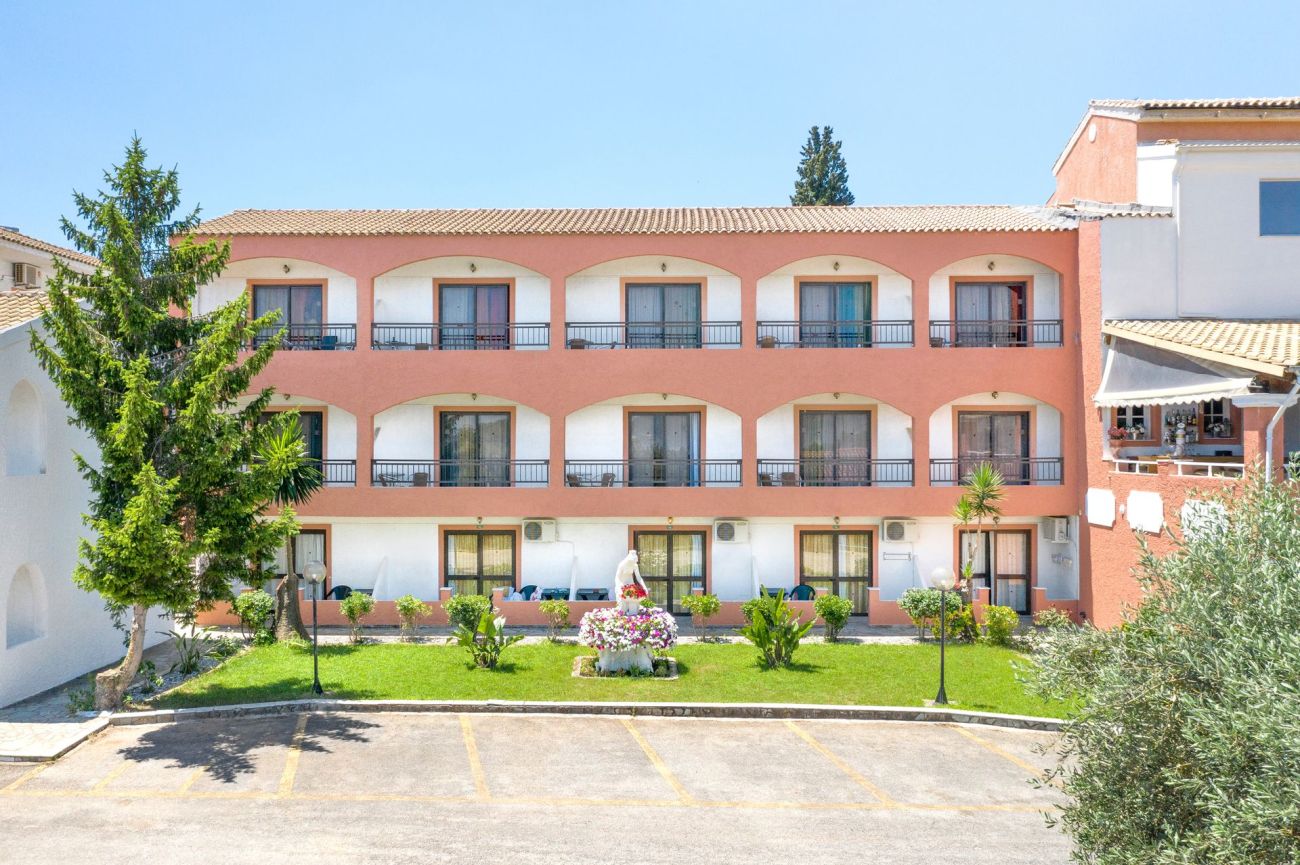 Victoria Hill 3*