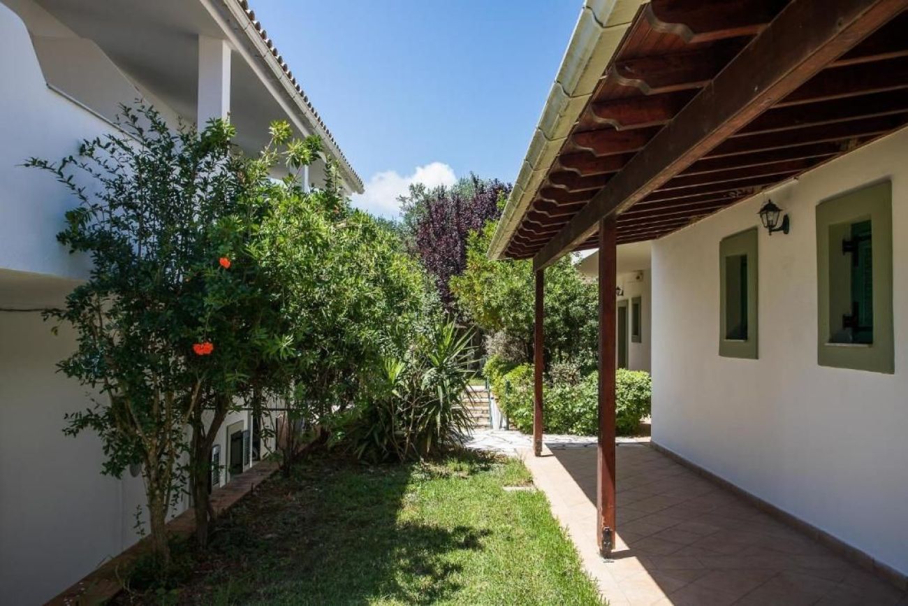 Paradise Inn Corfu 3*
