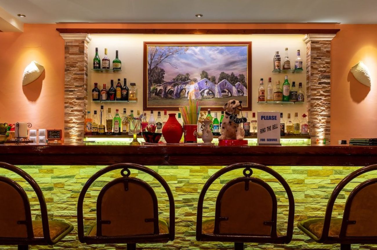 Maltezos Hotel 3*