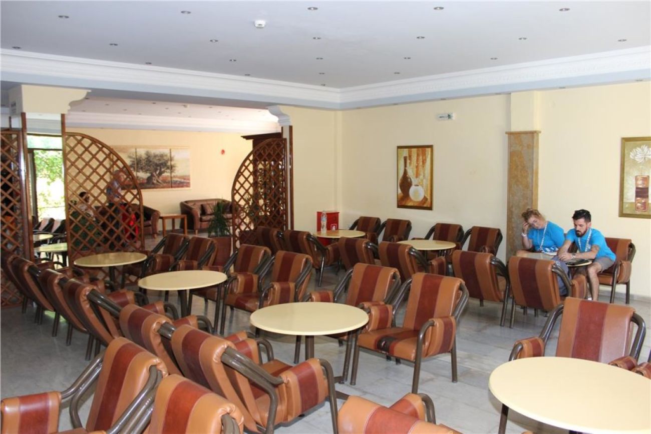 Lefkimi Hotel 2*