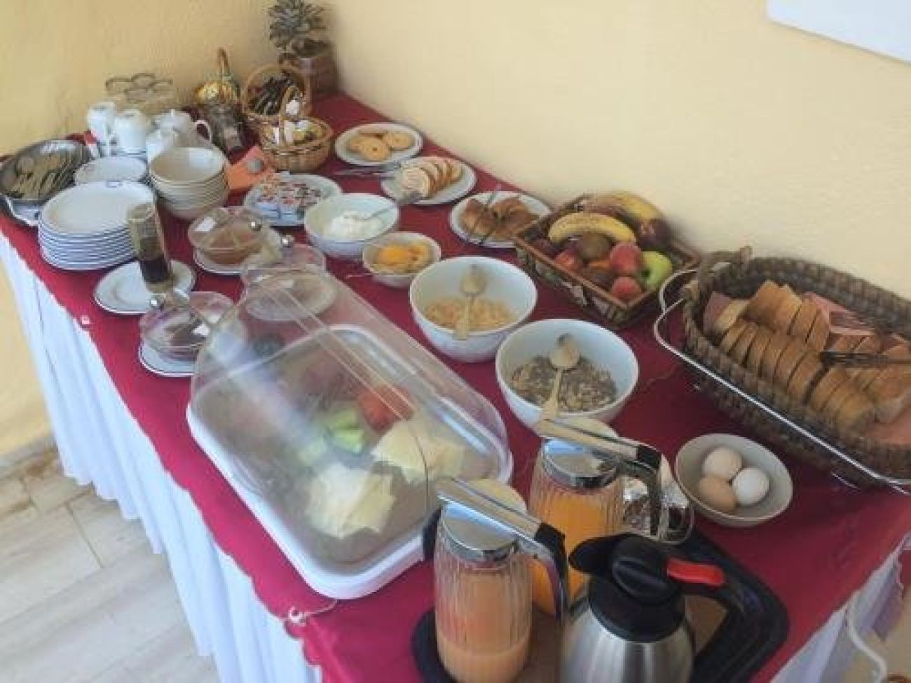 Hotel Regina Corfu 3*