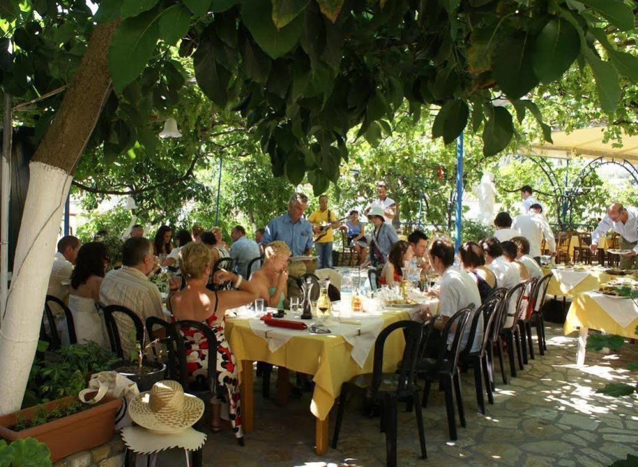 Sebastians Family Hotel 3*
