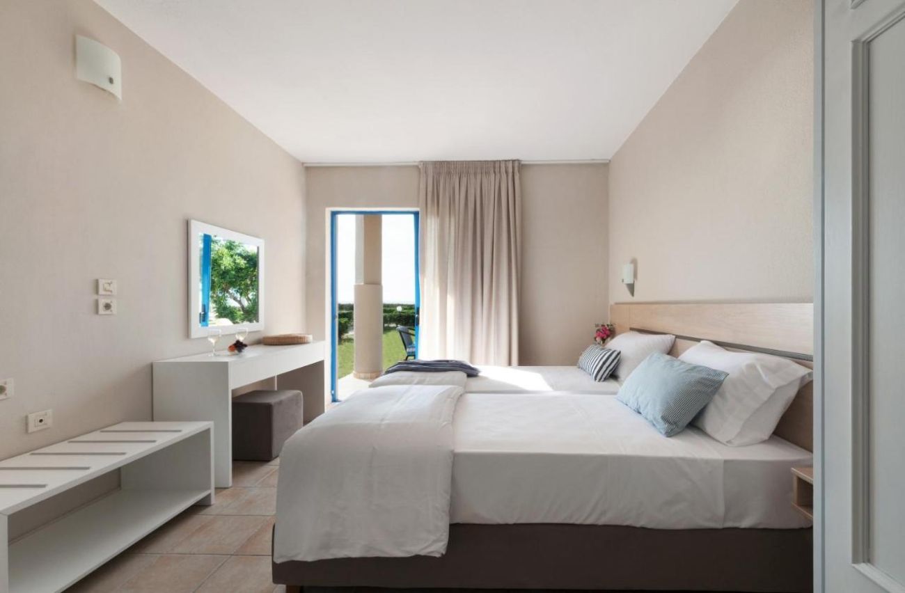 Ammoudia Maisonettes 3*