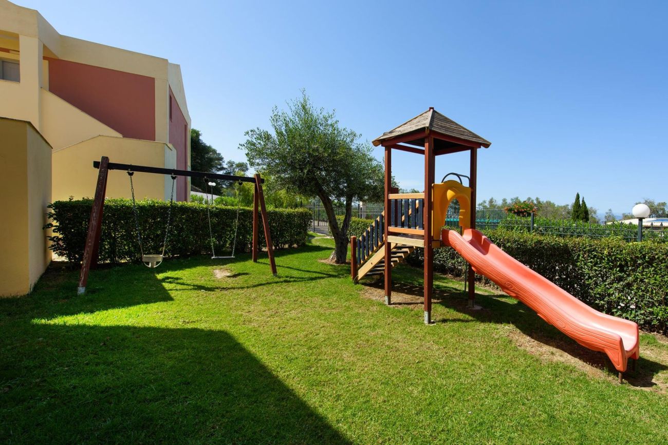 Olympion Village 3*