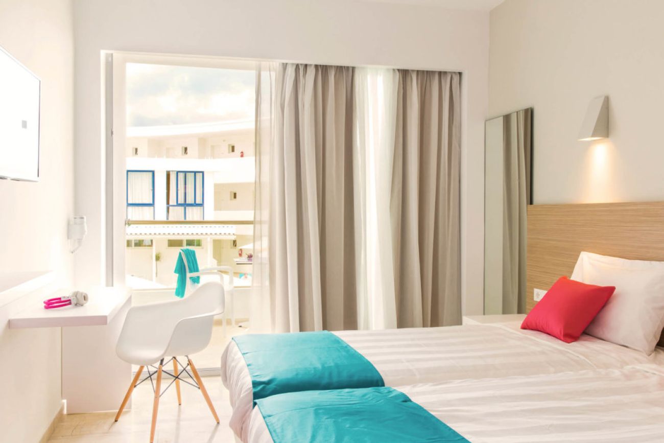 Nasos Hotel & Resort 3*