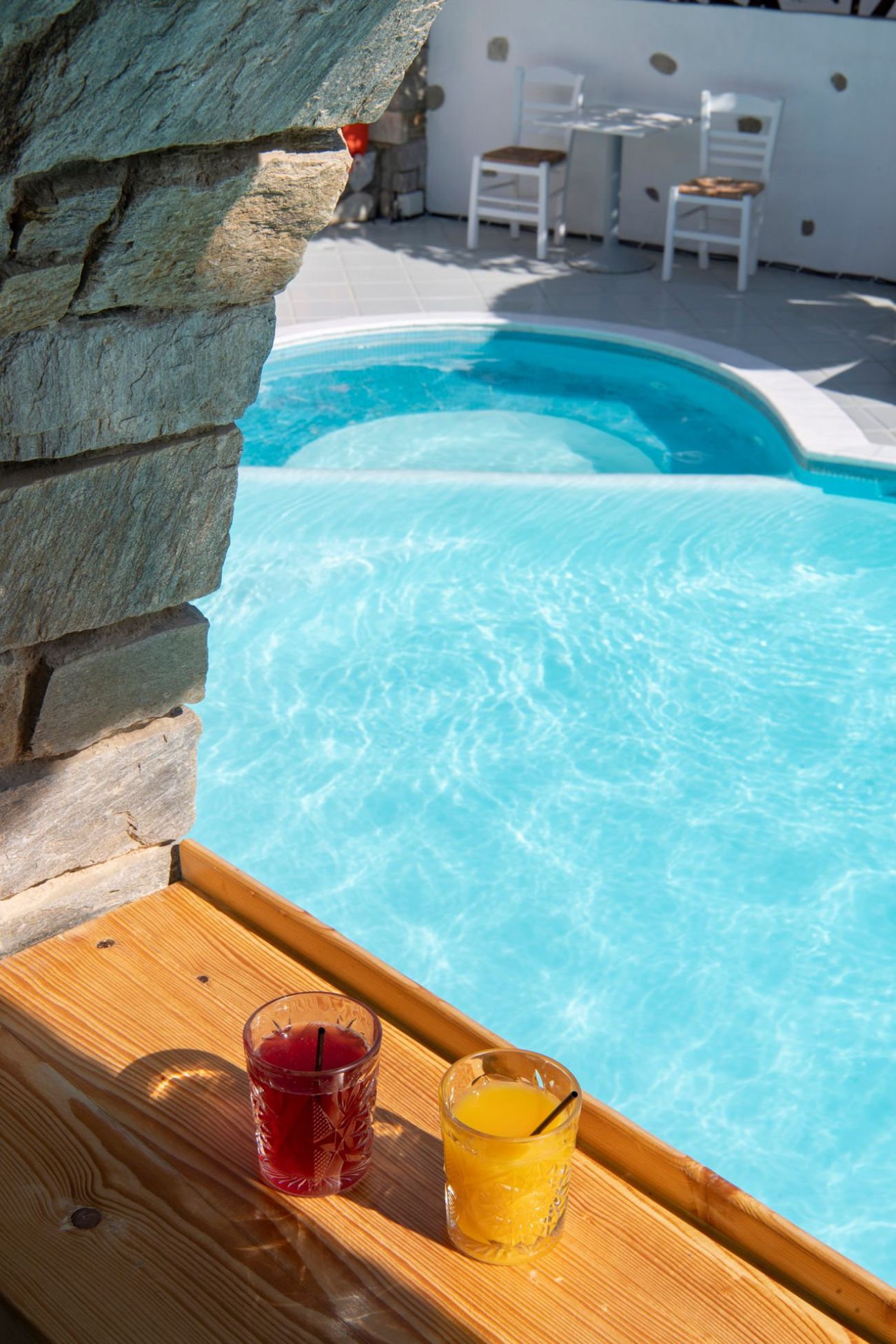 Zefi Hotel & Suites Paros 4*