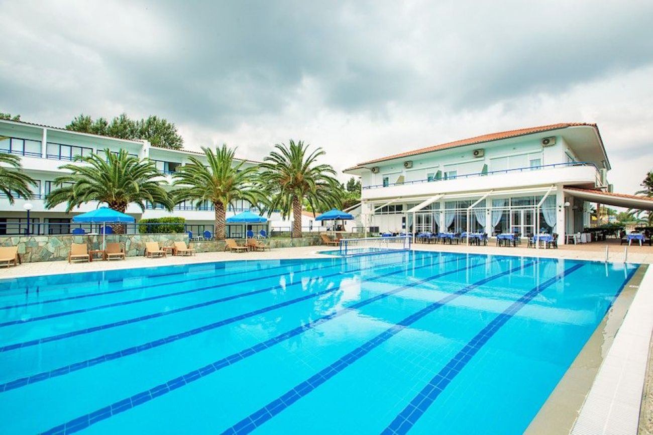 Port Marina Hotel 3*