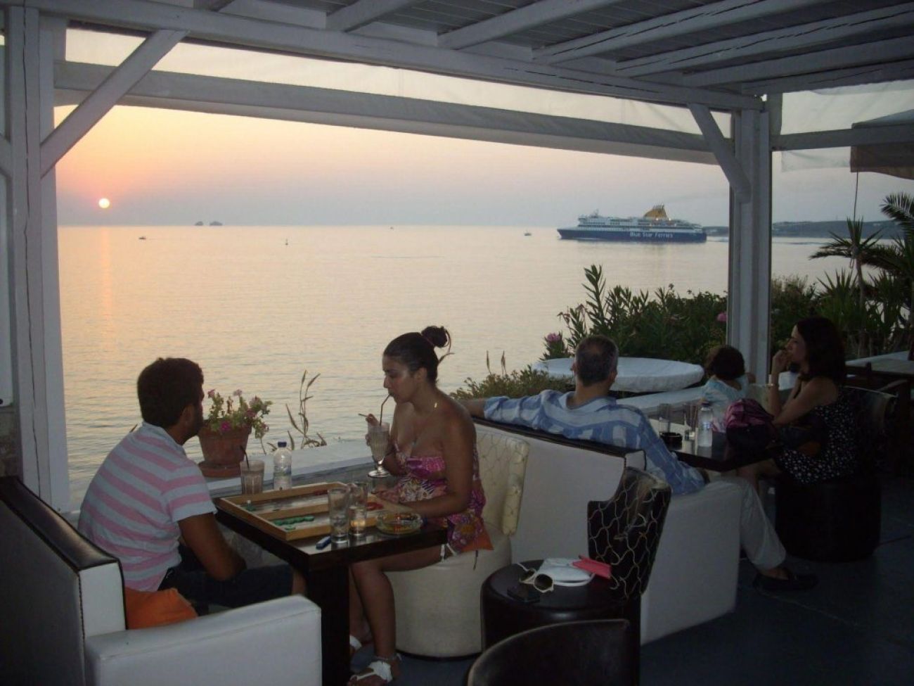 Nikolas Hotel 3*