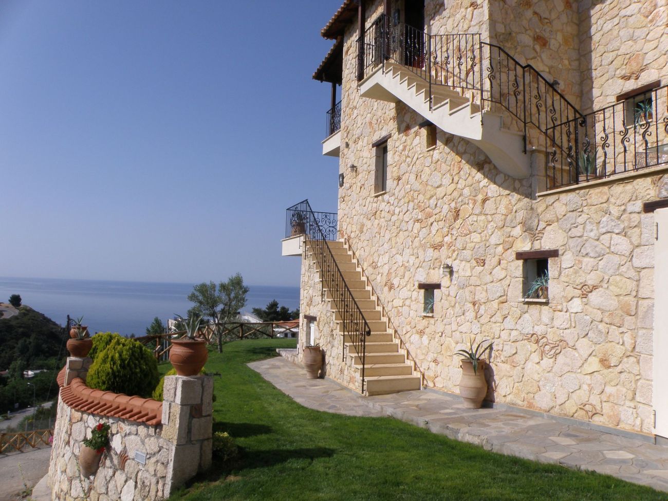 Palamidi Boutique Apartments Halkidiki 3*
