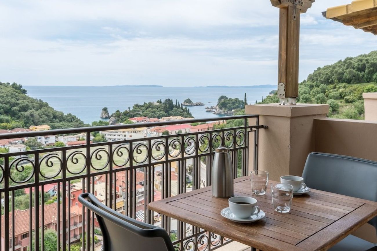 Enetiko Resort Hotel 4*