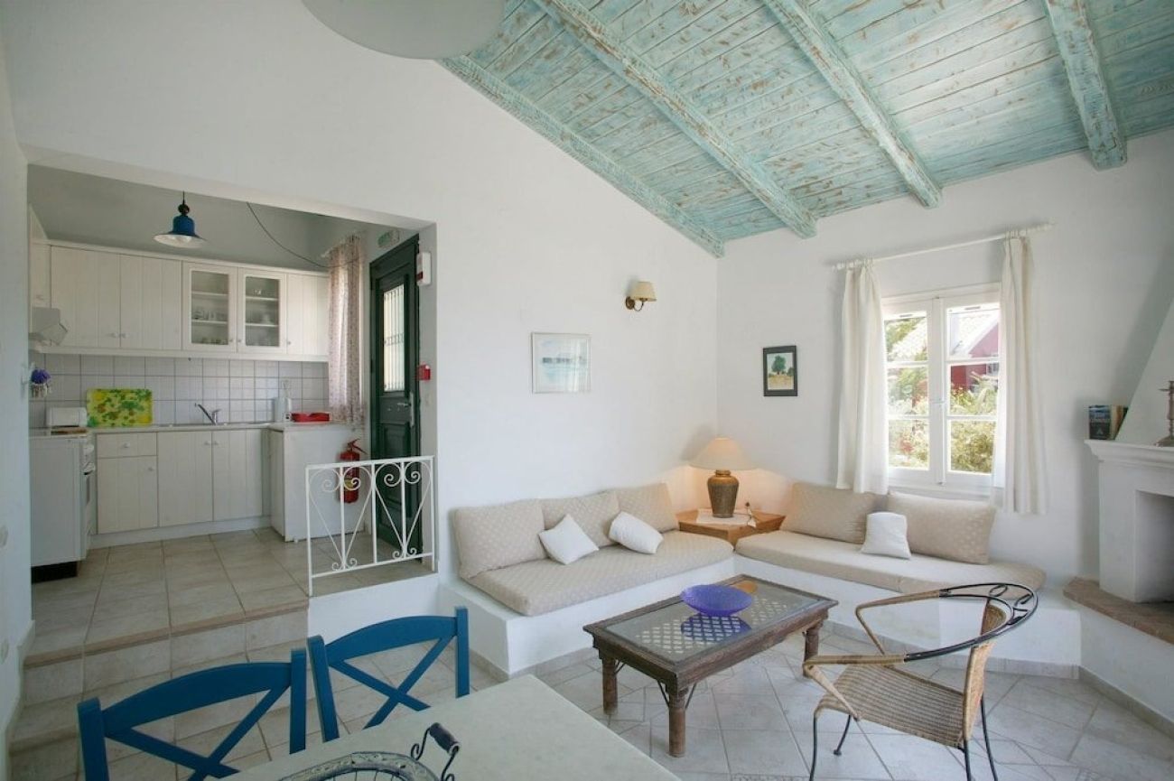 Agios Nikitas Resort Villas 1*