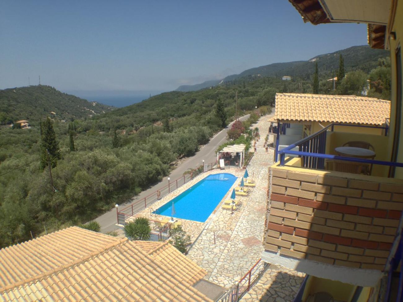 Politia Hotel 3*