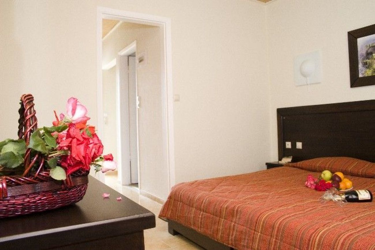 Paradise Apartments Zante 3*