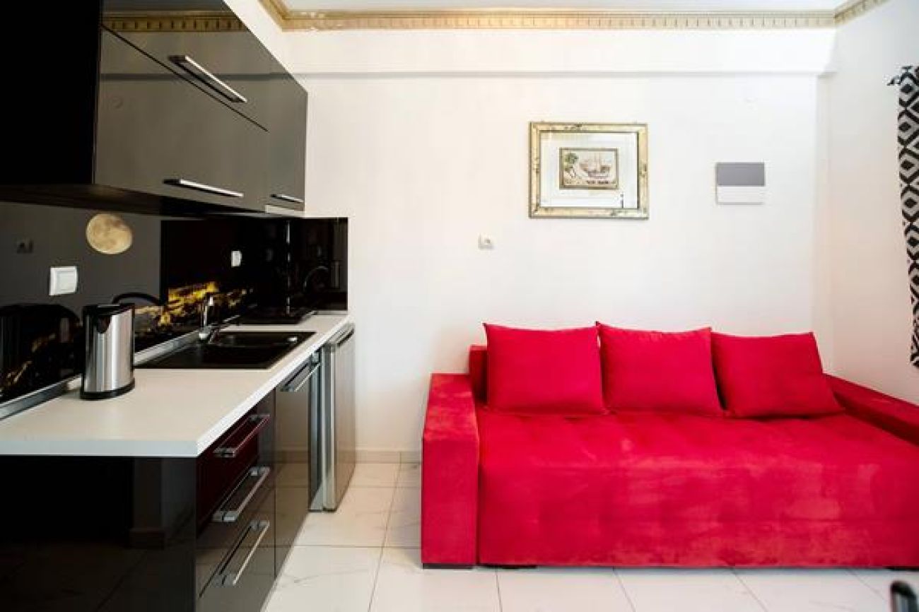 Greek Pride Hotel & Apartments 4*