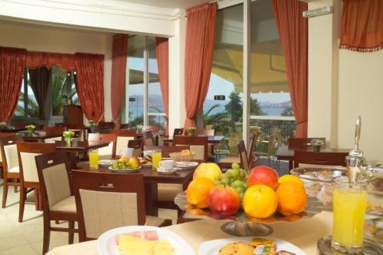 Almira Mare 4*