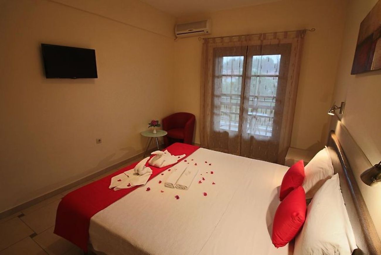 Avra hotel Halkidiki 3*
