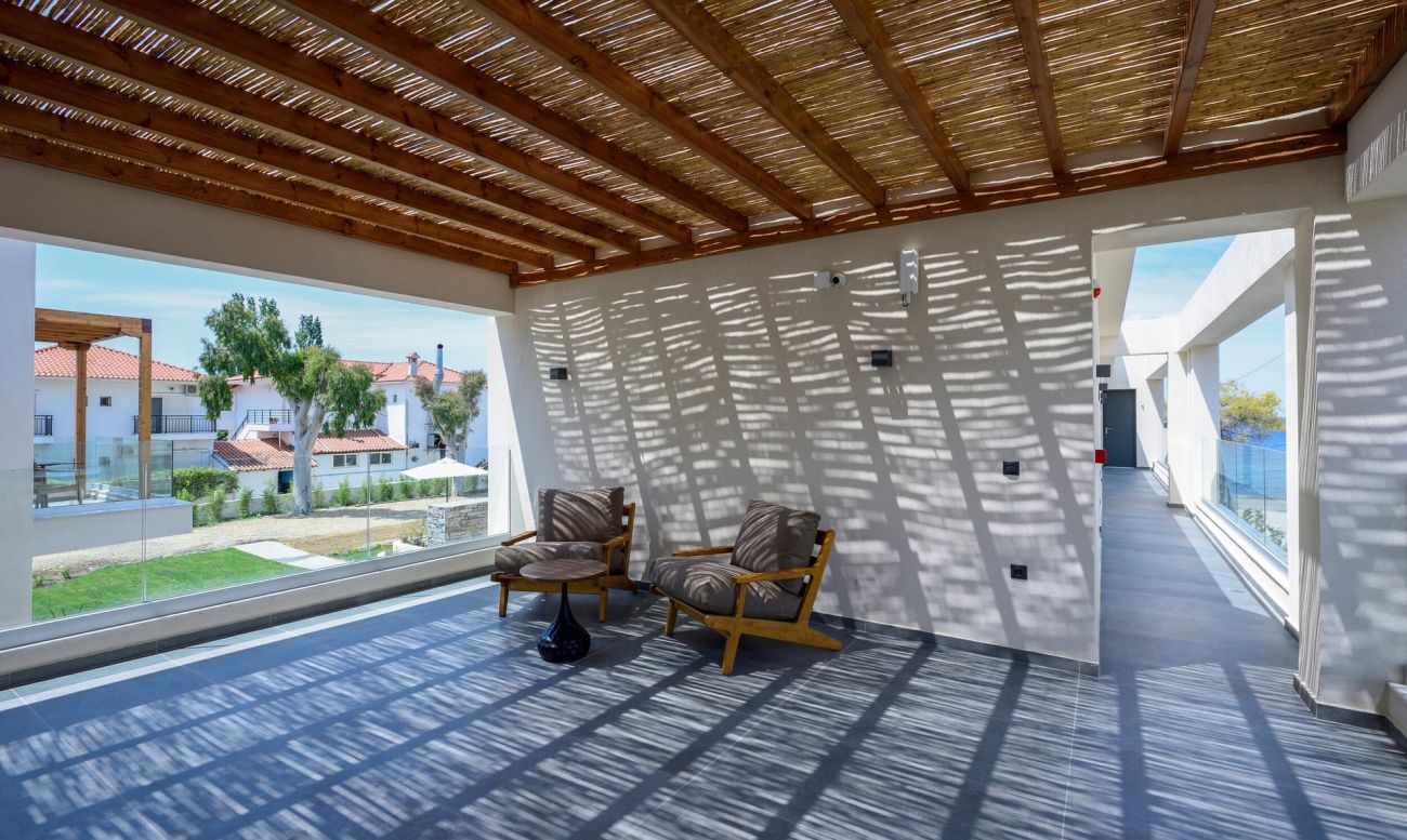 Amyntas Seafront Hotel 3*
