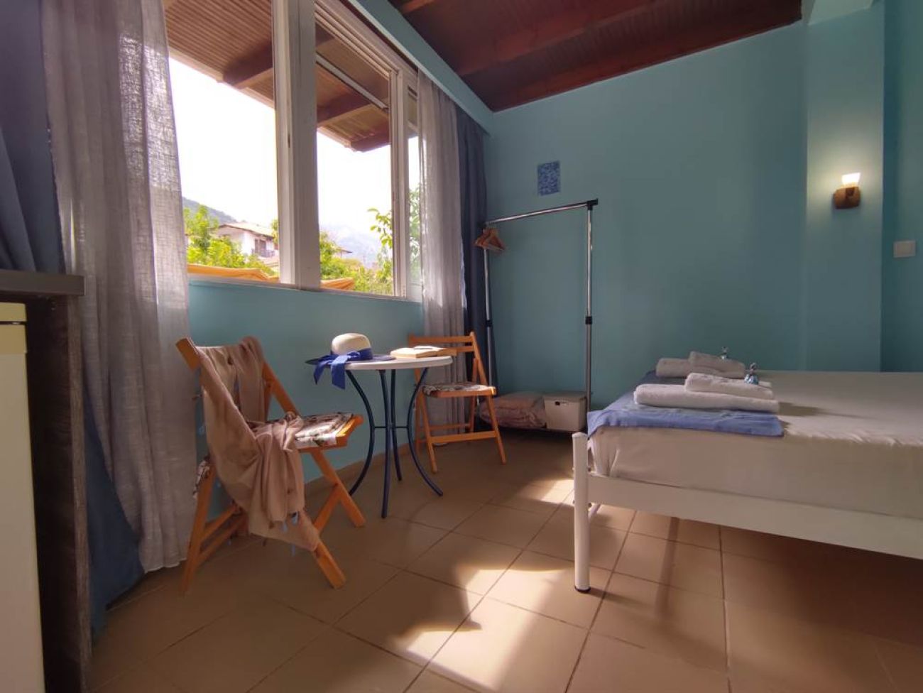 Celeste Deluxe Apartments 3*