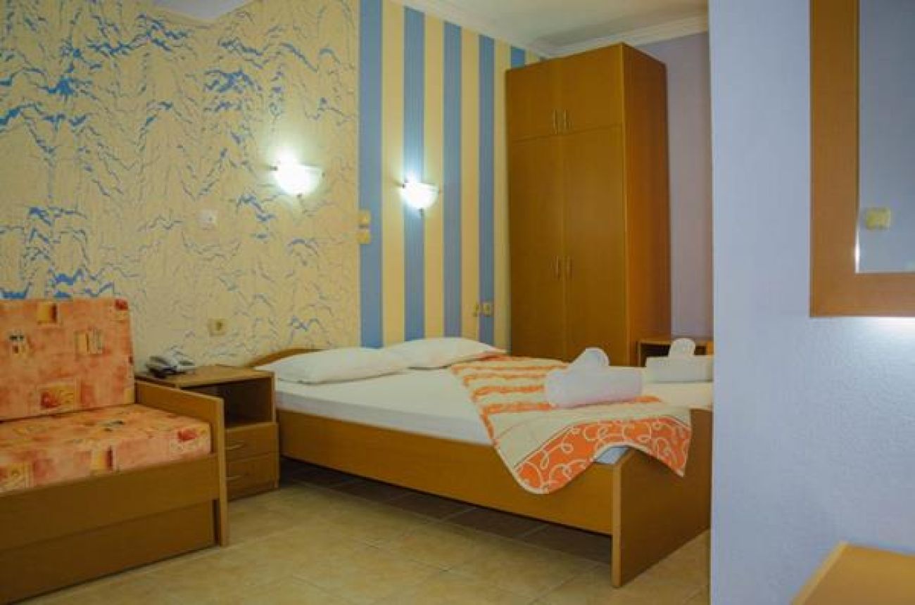 Anassa Studios 3*