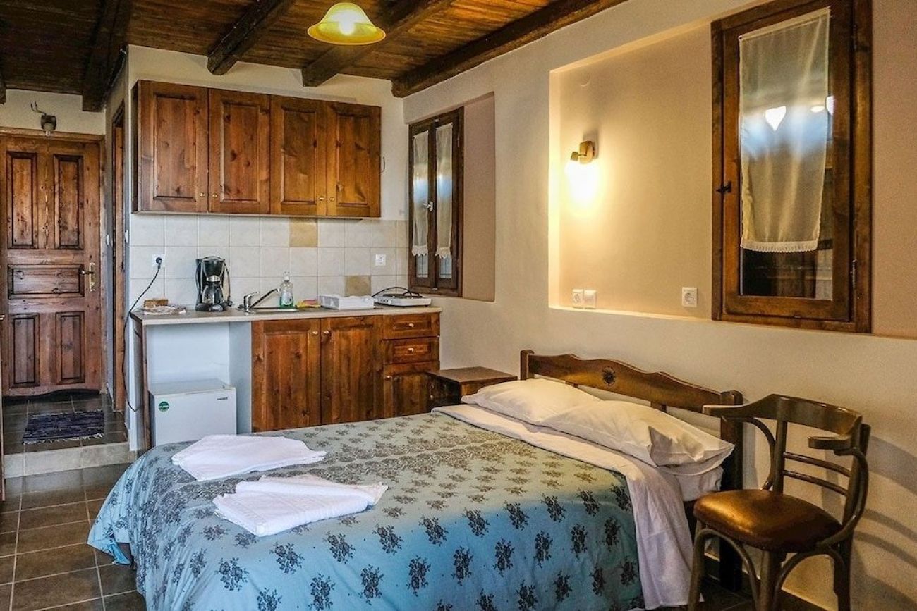 Kastania Gi 3*