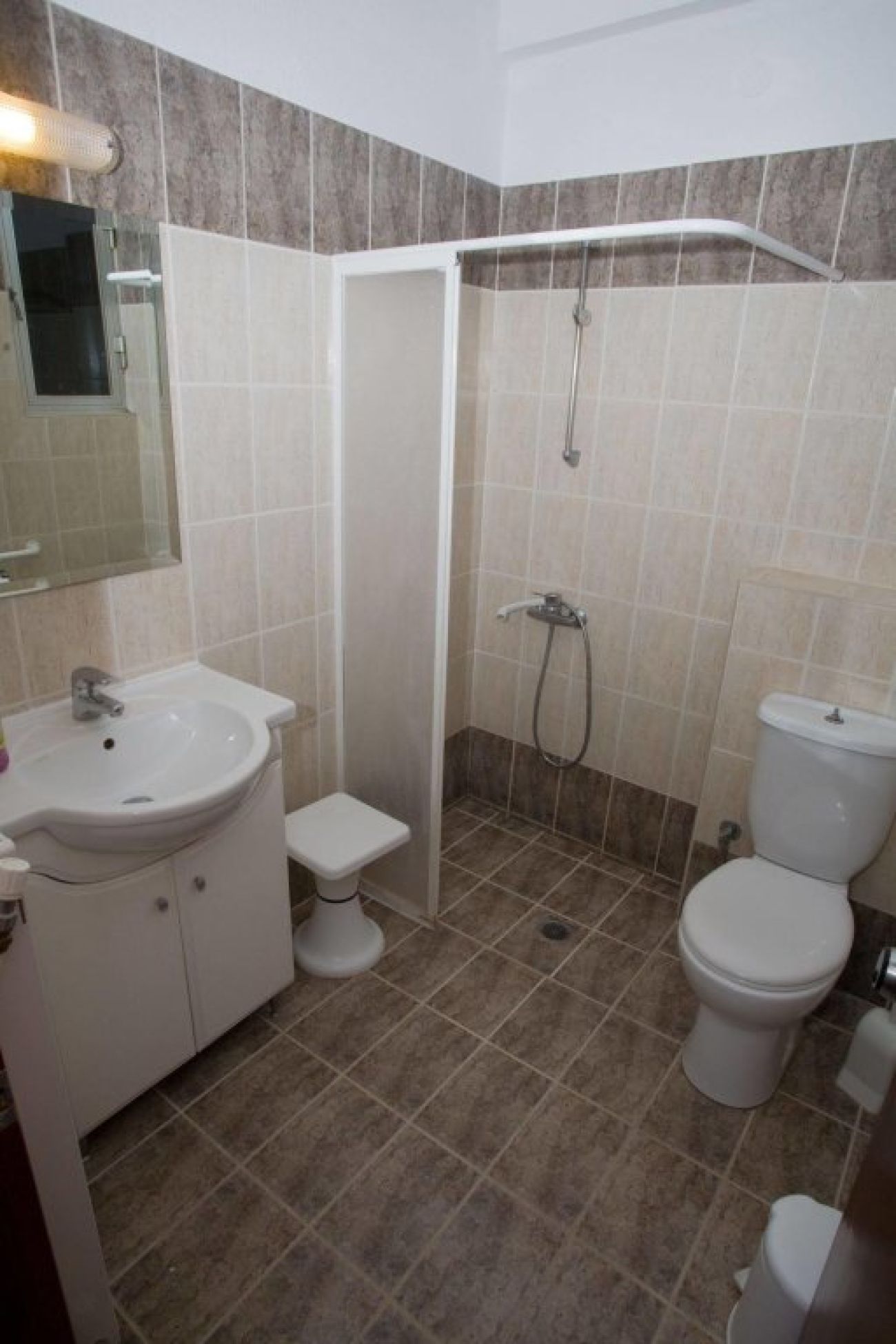 Hotel Akropol 3*