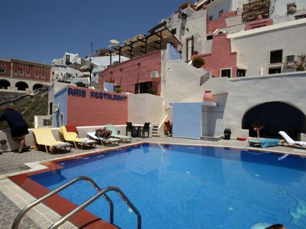 Lava Suites & Lounge 3*
