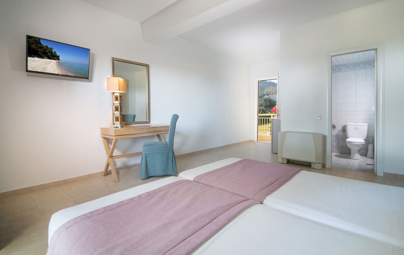Alkion Hotel 4*