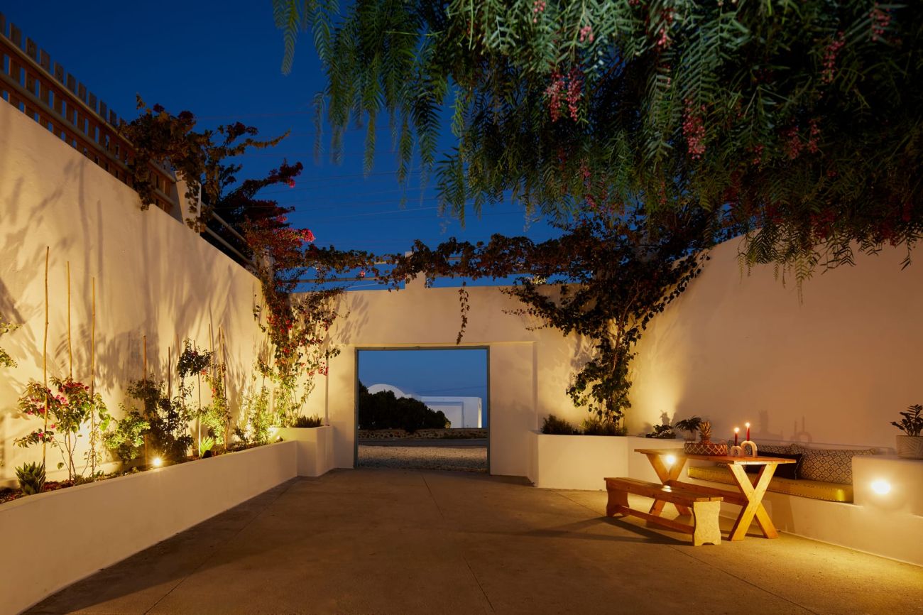 Athiri Santorini Family Friendly Hotel 3*