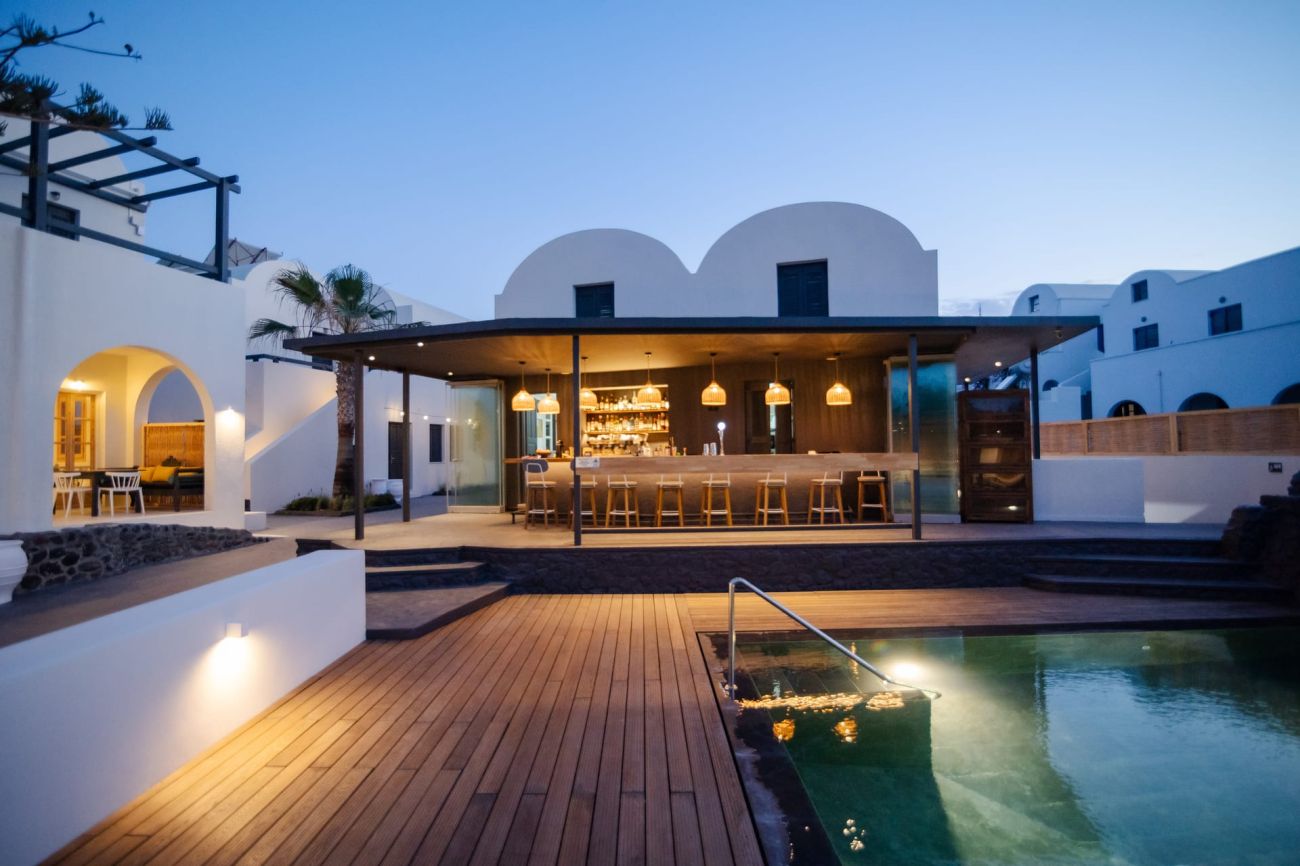 Scorpios Beach Hotel 4*