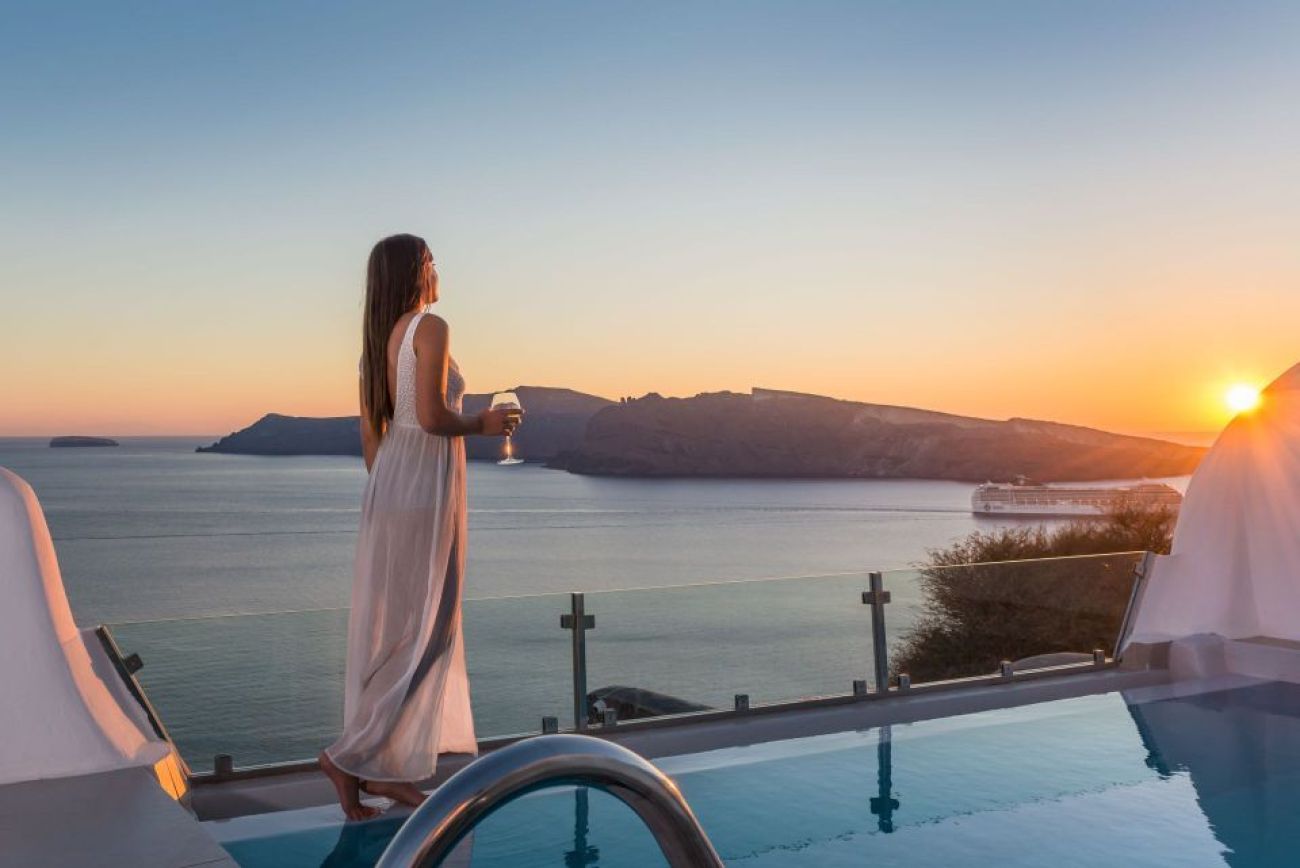 Elite Suites Oia 5*