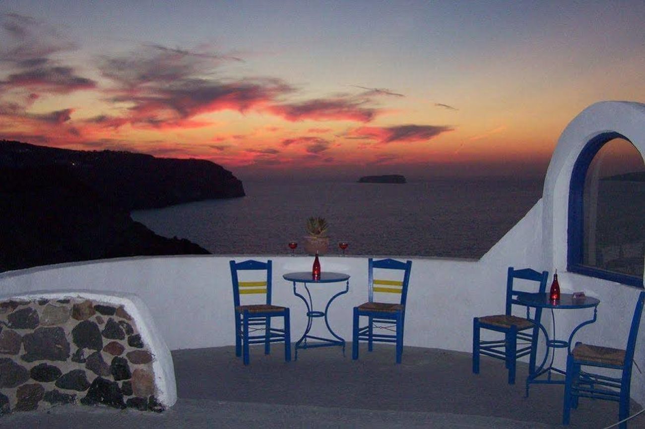 Caldera View Resort 3*