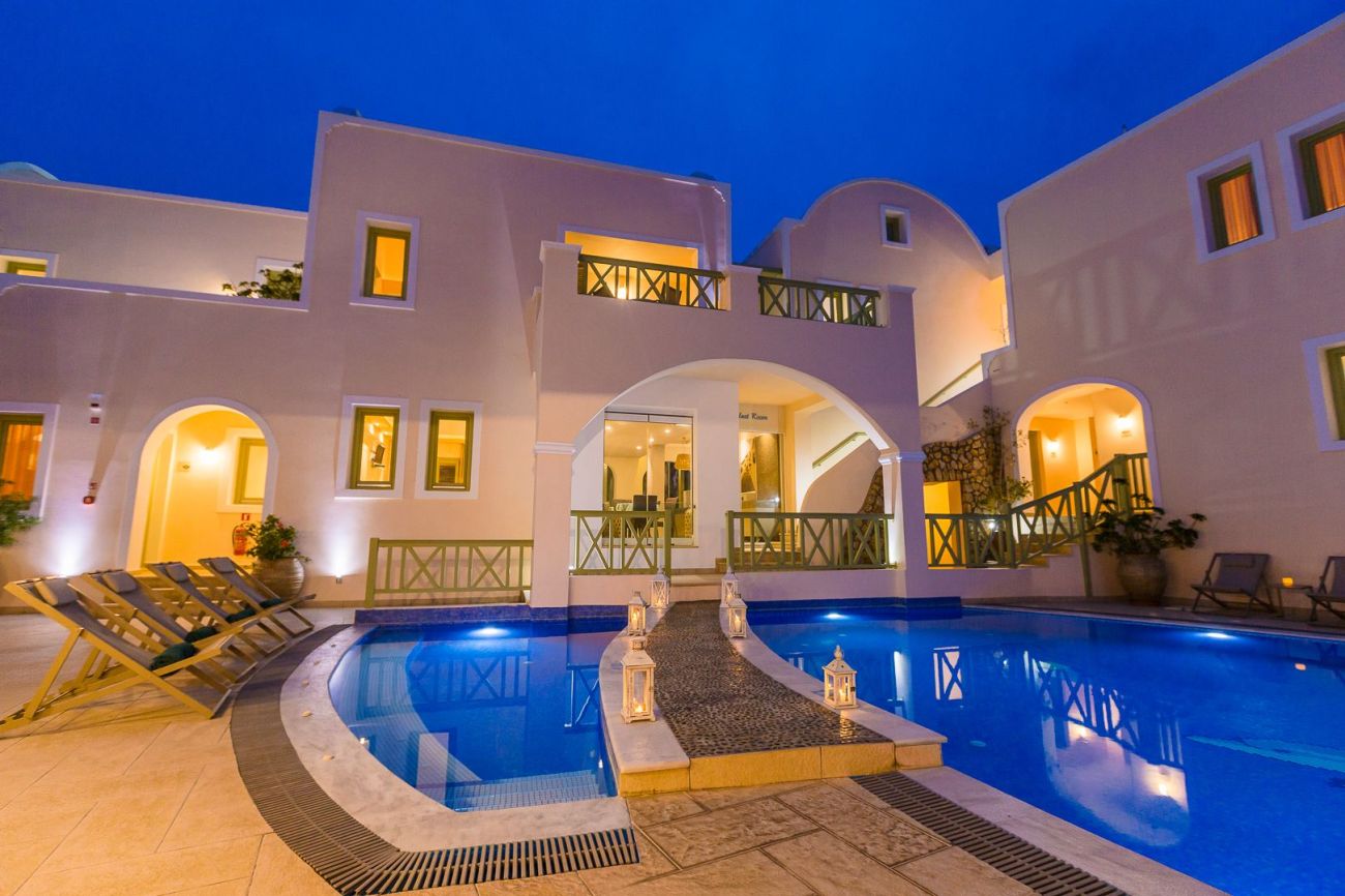 Anassa Hotel Santorini 4*