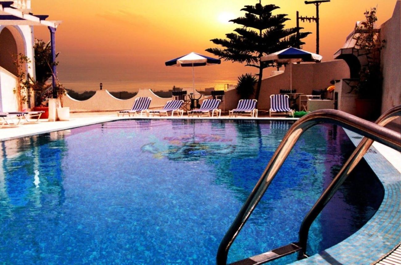 Stavros Villas 3*