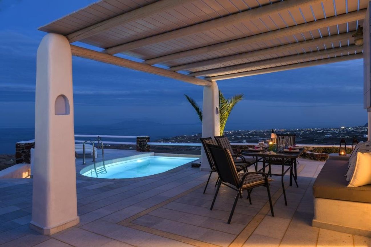 Alexander Villas 3*