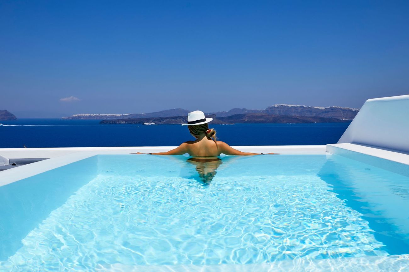 Phos the Boutique - Luxury Villas & Suites Santorini 5*