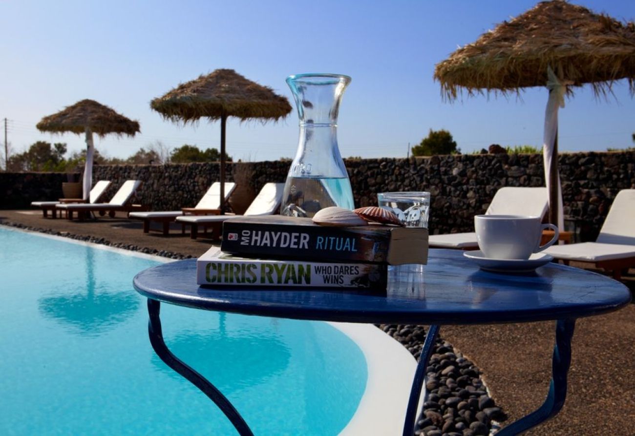 Anna Traditional Apartments Santorini 3*