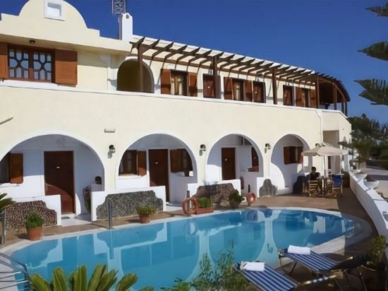 Villa Galinia 3*