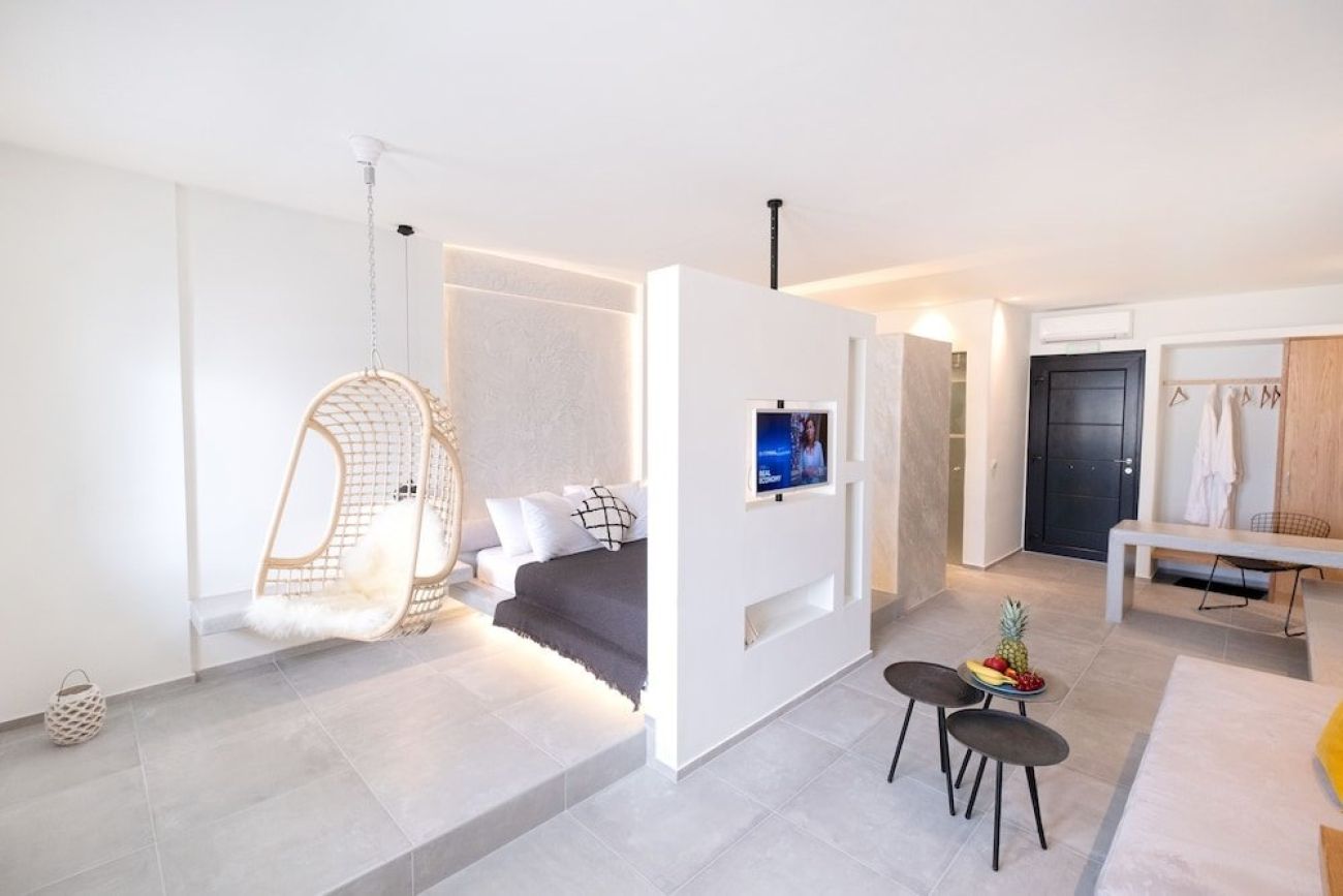 George & Joanna Suites 3*