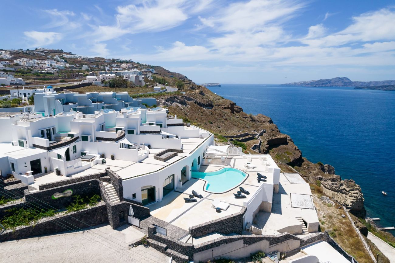 Avant Garde Suites 4*