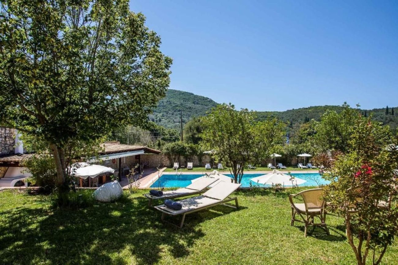 Paradise Inn Corfu 3*